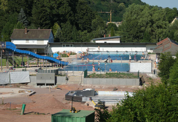 Trifelsbad Annweiler am Trifels Ende Juni 2023 (Foto: Holger Knecht)