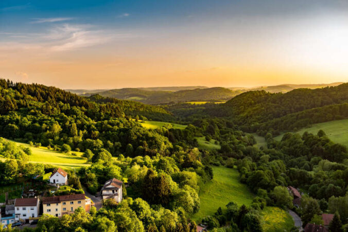 Blick ins Falkensteiner Tal (Foto: Fachenbach Medienagentur)