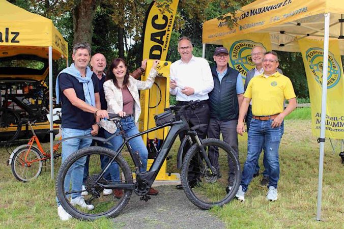 Offizielle Einweihung der ADAC Radservice-Station in Maikammer (Foto: ADAC Pfalz e.V.)