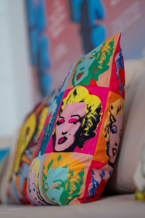 Kissenbezüge mit Motiven der Pop Art (Foto: mpk)