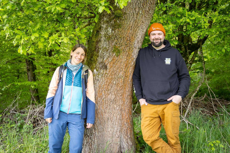 Die Wanderführer Manfred Wohl und Hans-Peter Arnold führen die Teilnehmer auf eine Wanderung vor den Toren der heutigen Stadt. (Foto: privat)