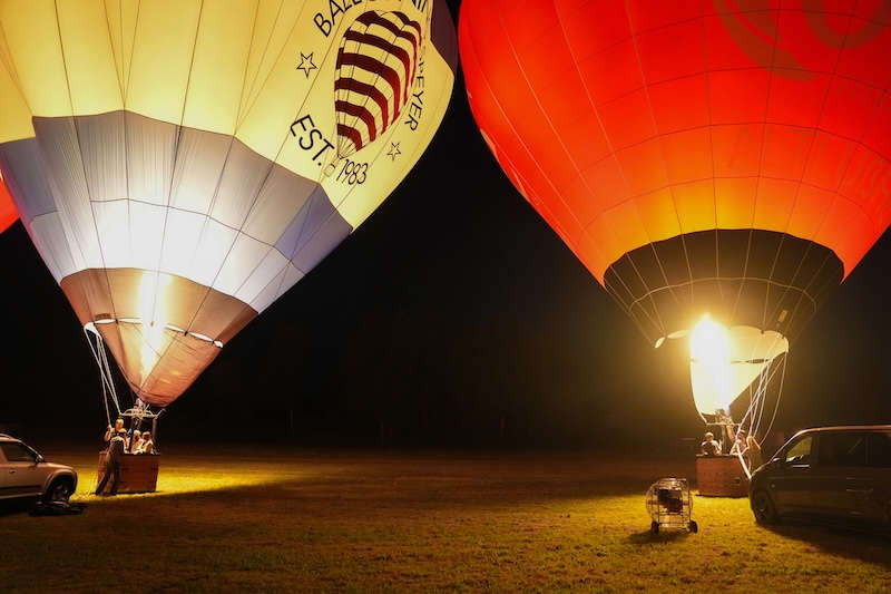 Flugplatzfest Segelflugsportverein Haßloch Ballonglühen (Foto: Holger Knecht)