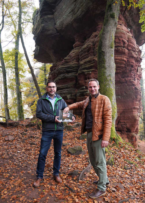 Die Ziehung der Gewinner (Foto: Stadtverwaltung Pirmasens/Sabine Reiser)