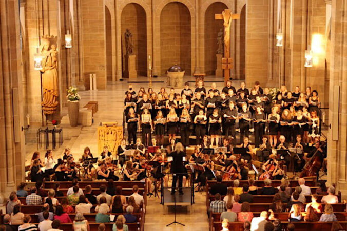 Ensembles der RPTU bei einem Konzert in der Landauer Marienkirche. (Foto: Axel Brecht)