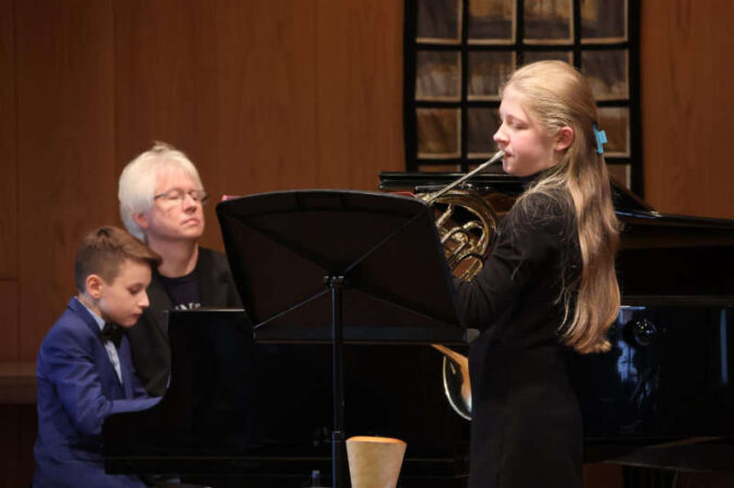 Hannah Frefat und Nikolai Plett (Foto: Musikschule FT)