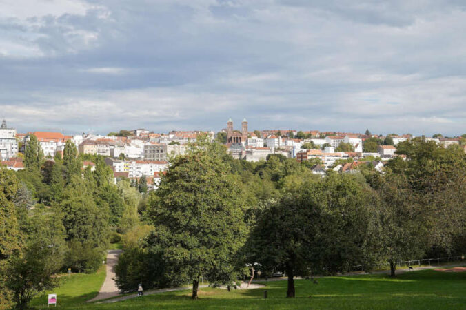 Blick vom Dynamikum auf den Strecktalpark Pirmasens (Foto: Dynamikum Science Center)