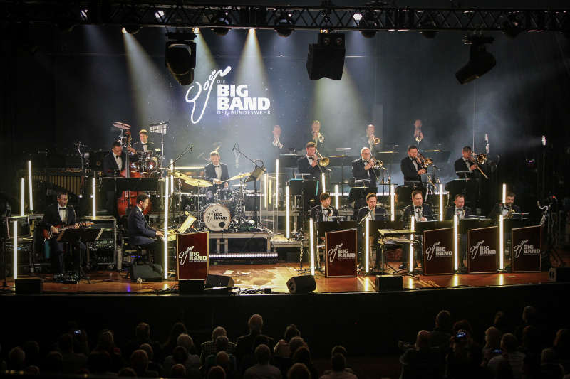 Big Band der Bundeswehr (Foto: Peter Zylajew)