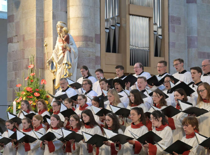 Cantate Domino an Pfingsten 2024 (Foto: Dommusik Speyer, Foto: Klaus Landry)